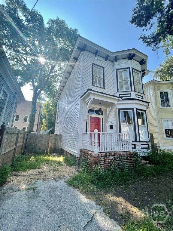 906 Barnard St in Savannah, GA - Building Photo - Building Photo