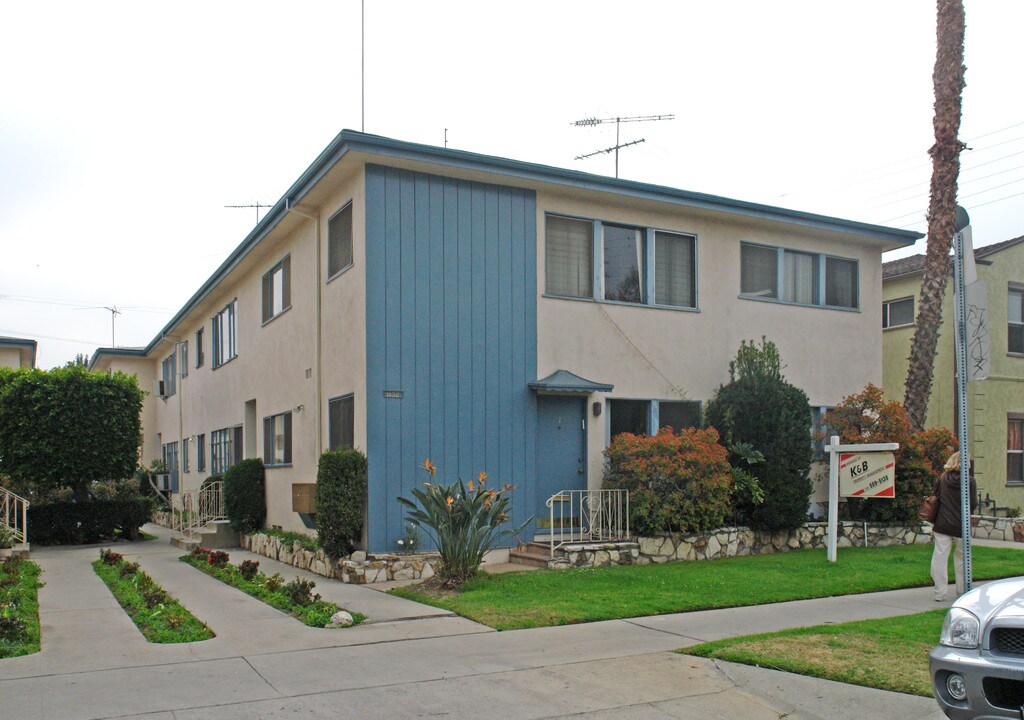 Glenville Apartment's in Los Angeles, CA - Building Photo