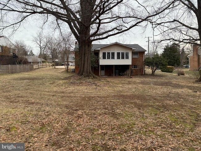 property at 9120 Peabody St