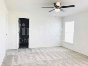 1928 NW 9th Pl in Cape Coral, FL - Building Photo - Building Photo