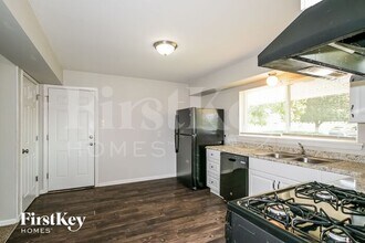 4147 Garvey Dr in St. Louis, MO - Foto de edificio - Building Photo