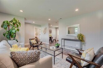 2515 Province Ln in Dallas, TX - Building Photo - Building Photo