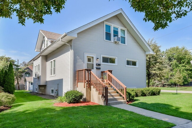 property at 544 Arlington Ave