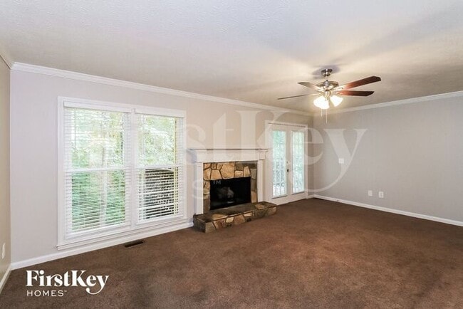 2330 Mills Wood Run in Canton, GA - Foto de edificio - Building Photo