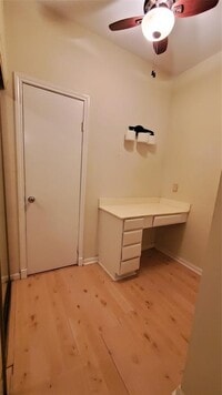 2425 Underwood St photo'