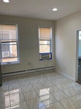 32-24-32 82nd St in Queens, NY - Building Photo - Building Photo