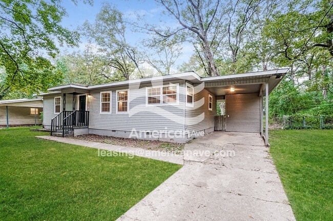 3027 Woodside Dr in Jackson, MS - Building Photo - Building Photo