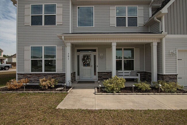 301 Bear Run in Maple Hill, NC - Building Photo - Building Photo