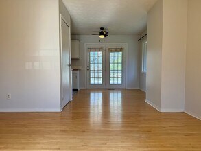 3811 S Westmont Ave in Bloomington, IN - Building Photo - Building Photo