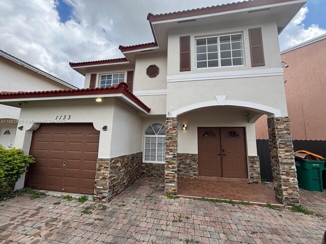 property at 1133 SE 13th Terrace