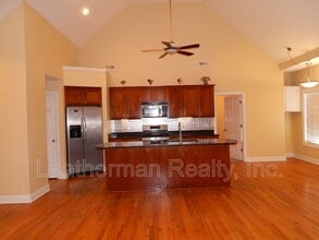 441 Sterling Dr in Florence, SC - Building Photo - Building Photo