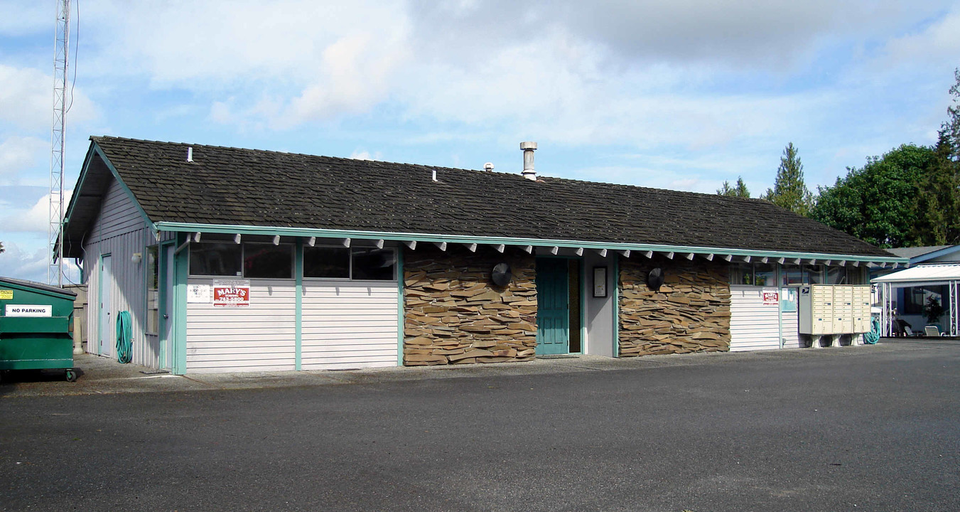 Alpine Ridge East & South in Lynnwood, WA - Building Photo