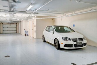 1528 NE Outrigger Landings Dr in Jensen Beach, FL - Building Photo - Building Photo