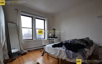 46 Park Vale Ave in Boston, MA - Foto de edificio - Building Photo