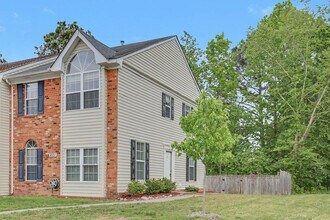 601 Huntly Dr in Chesapeake, VA - Building Photo - Building Photo