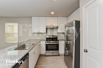 6457 Cotton Ridge in San Antonio, TX - Foto de edificio - Building Photo