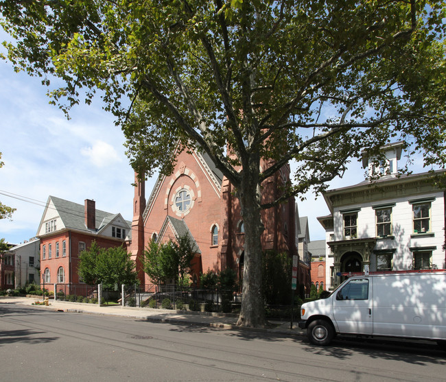 329 Greene St in New Haven, CT - Building Photo - Building Photo