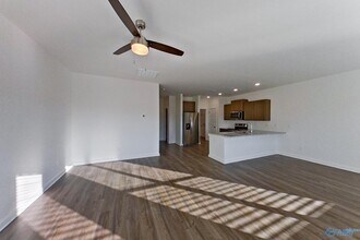 6113 Taramore Ln NW in Huntsville, AL - Building Photo - Building Photo