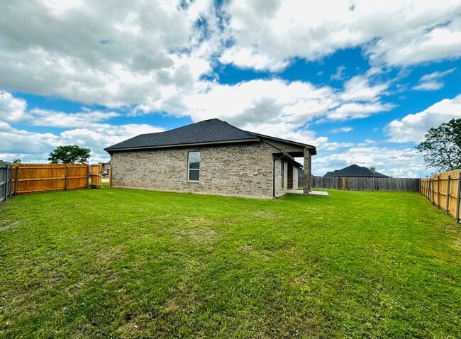 7904 SW Powell Ct in Lawton, OK - Building Photo - Building Photo