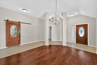 17603 Burkhart Ridge Dr in Houston, TX - Building Photo - Building Photo