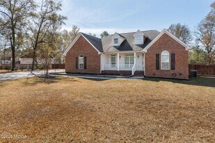 108 Van Dyke Cove in Macon, GA - Building Photo