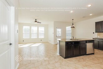 638 Sage Thrasher in San Antonio, TX - Building Photo - Building Photo