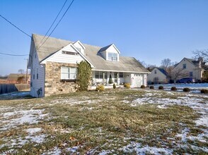 12 New Jersey Ave in Flemington, NJ - Building Photo - Building Photo