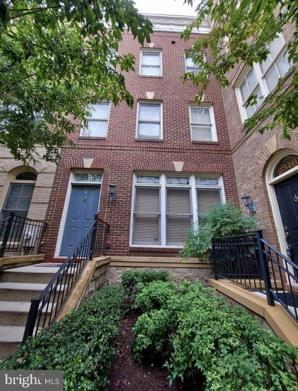 property at 2344 Cobble Hill Terrace