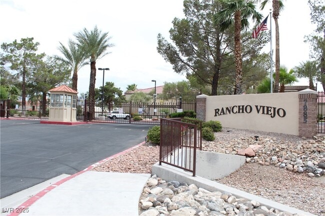 7885 W Flamingo Rd
