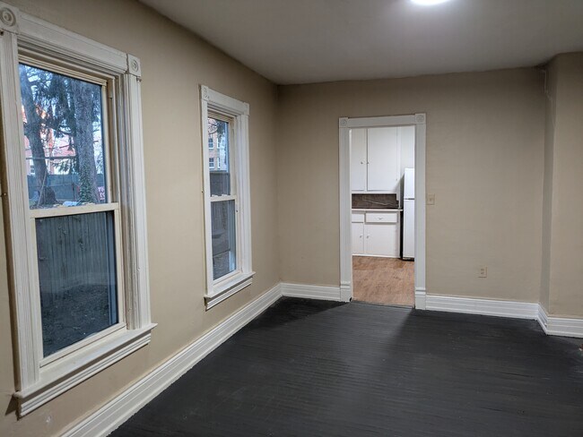 533 E 9th St in Erie, PA - Building Photo - Building Photo