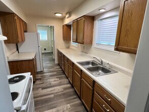 1219 Arlington Dr in Moses Lake, WA - Building Photo - Building Photo
