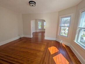 48 Hodges St in Attleboro, MA - Building Photo - Building Photo