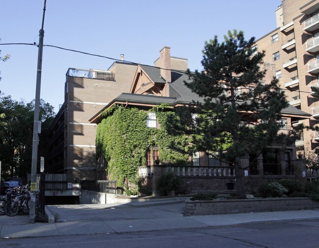 Powell Mansion in Toronto, ON - Building Photo - Building Photo