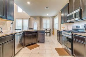 4416 Lakeview Dr in Frisco, TX - Foto de edificio - Building Photo