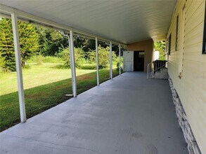 3532 Lazy Lake Dr N in Lakeland, FL - Building Photo - Building Photo