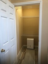 2372 St Kennedy Ln in Buford, GA - Building Photo