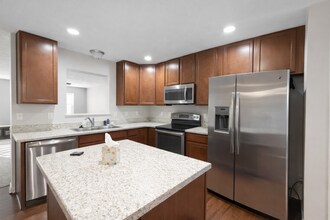 305 Turquoise Ln in Morgantown, WV - Building Photo - Building Photo