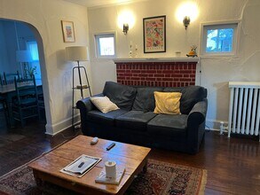 85 Birch Ave in Princeton, NJ - Foto de edificio - Building Photo