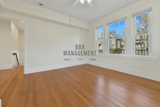 48 Manthorne Rd, Unit #2 in Boston, MA - Building Photo - Building Photo