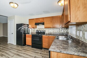 4108 Apple Creek Dr in Indianapolis, IN - Building Photo - Building Photo