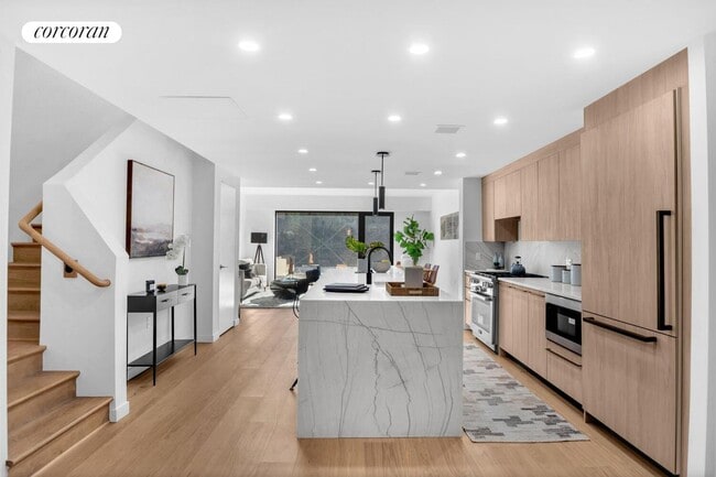 property at 28 Huntington St