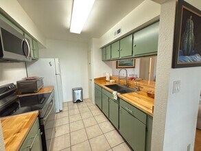 2901 Central Blvd, Unit 402 in Brownsville, TX - Building Photo - Building Photo