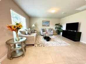 20253 Navajo Ln in Port Charlotte, FL - Building Photo - Building Photo