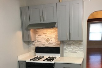 22 Melrose St, Unit 2 in Arlington, MA - Building Photo - Building Photo