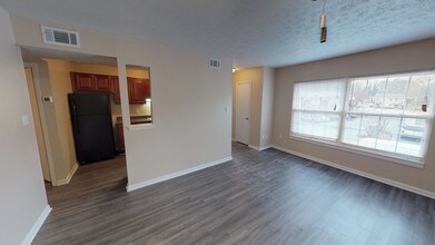 Paladin Village Apartments Greenville Nc For Rent Building Photo