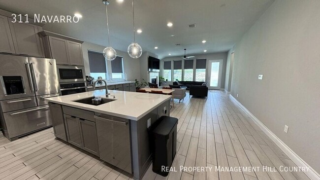 311 Navarro in Boerne, TX - Building Photo - Building Photo