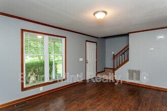 1012 Windward Psge in Knightdale, NC - Building Photo - Building Photo