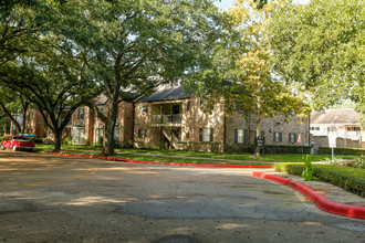 Georgetown Townhomes in Houston, TX - Foto de edificio - Building Photo