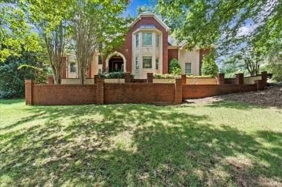 property at 200 River Bluff Pkwy