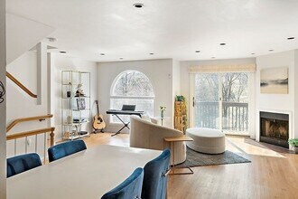248 Kenrick St in Newton, MA - Building Photo - Building Photo